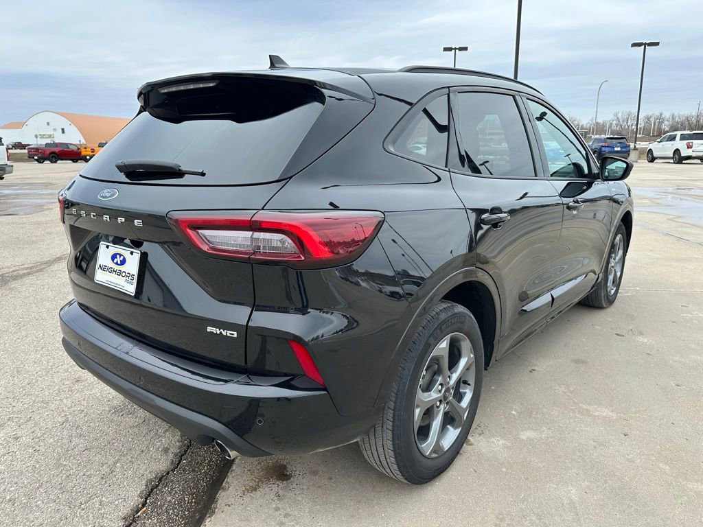 Used 2023 Ford Escape ST-Line w/ Tech Pack #1 image 5