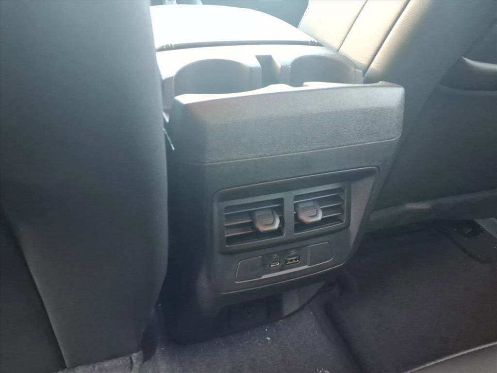 New 2026 GMC Canyon Elevation w/ Convenience Package image 9