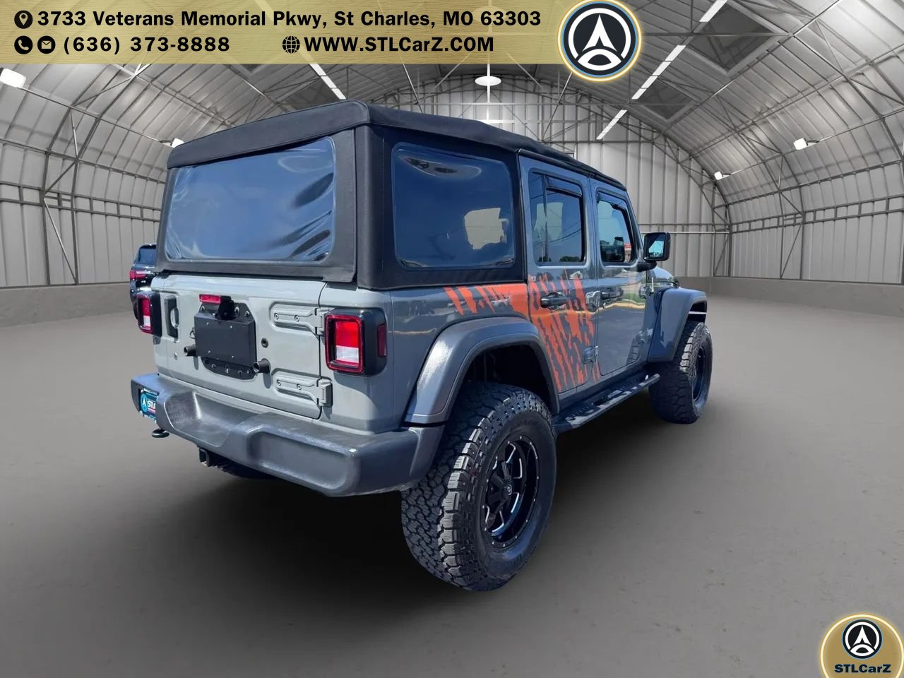 Used 2018 Jeep Wrangler Unlimited Sport S AWD/4WD image 3