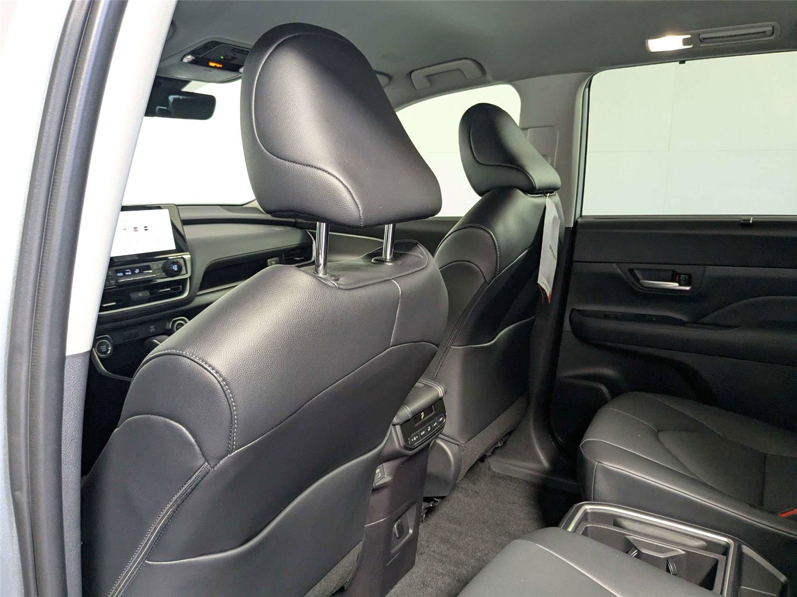 Certified 2026 Toyota Grand Highlander FWD image 35