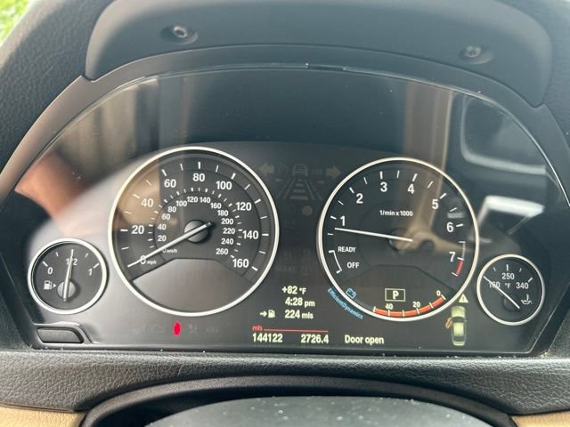 Used 2013 BMW 335i xDrive Sedan AWD/4WD image 16