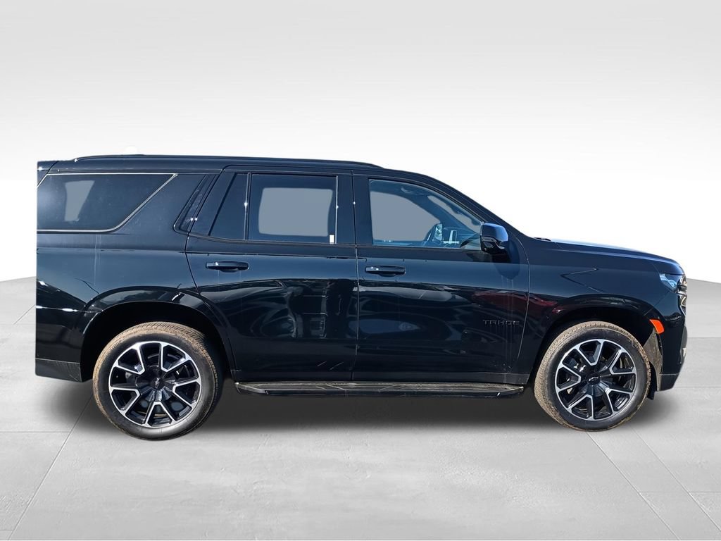 Used 2024 Chevrolet Tahoe RST w/ Luxury Package AWD/4WD image 9