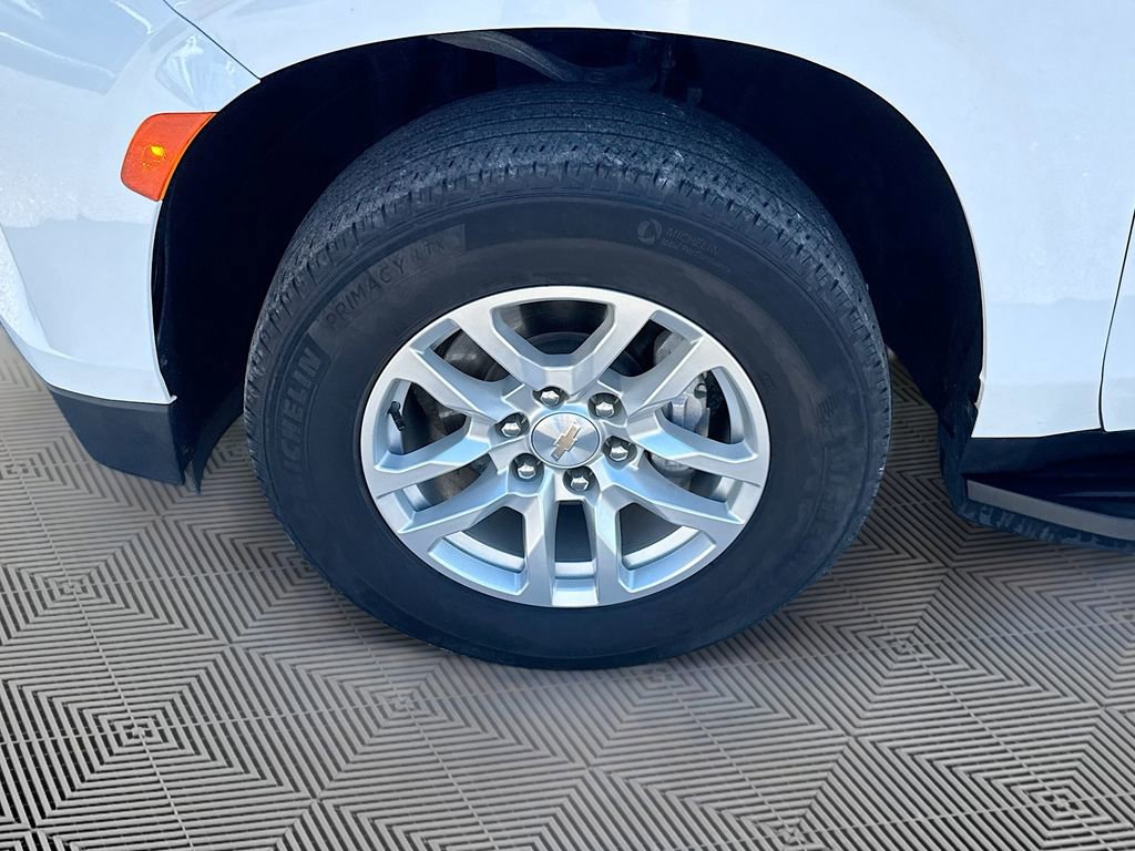 Used 2024 Chevrolet Tahoe LT image 32