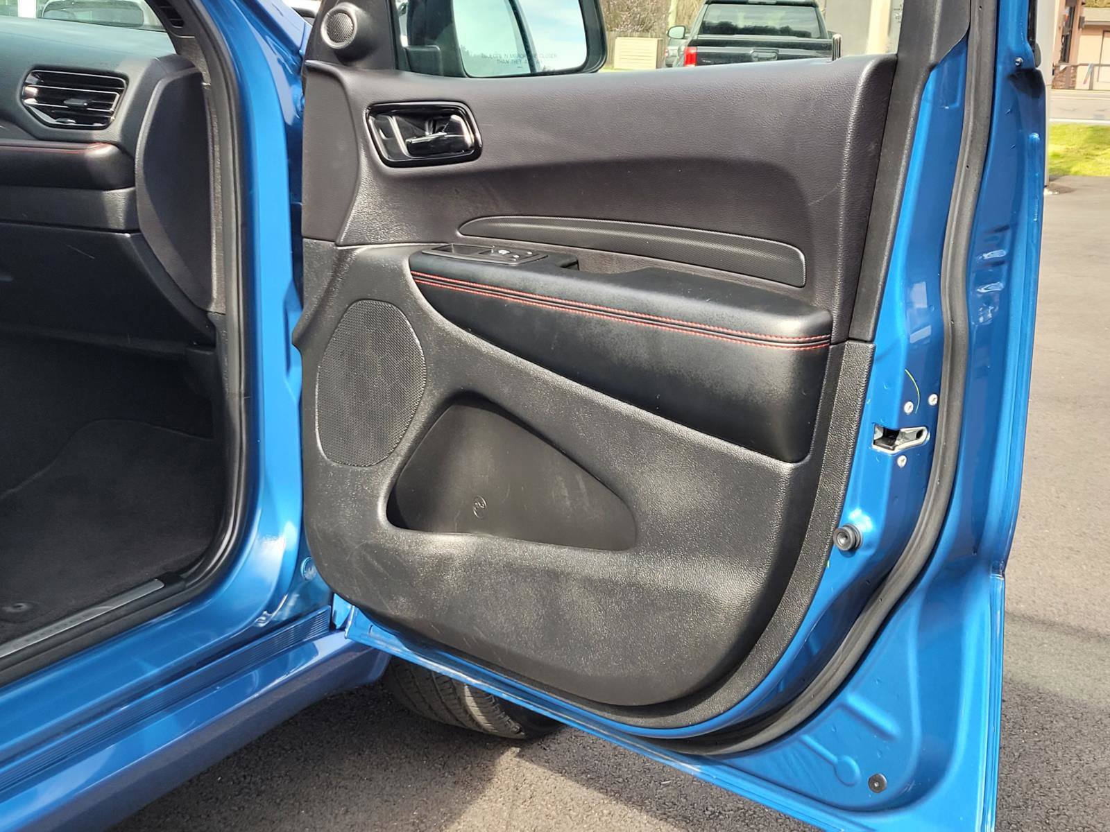 Used 2025 Dodge Durango GT image 22