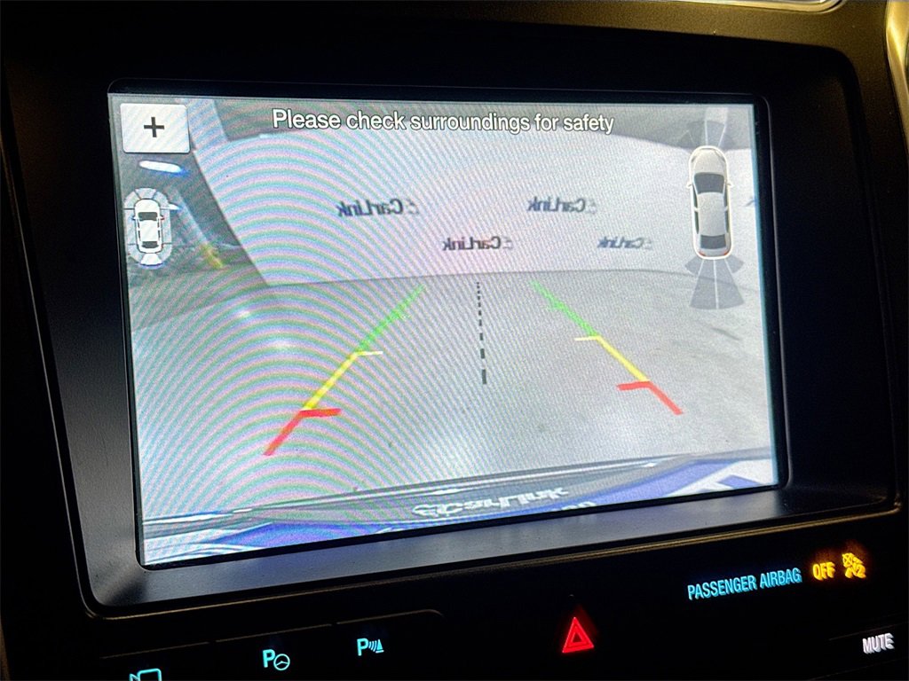 Used 2019 Ford Explorer Limited w/ Limited Luxury Package image 15