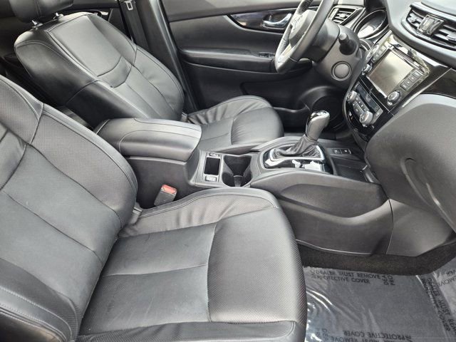 Used 2021 Nissan Rogue Sport SL w/ Premium Package FWD image 13