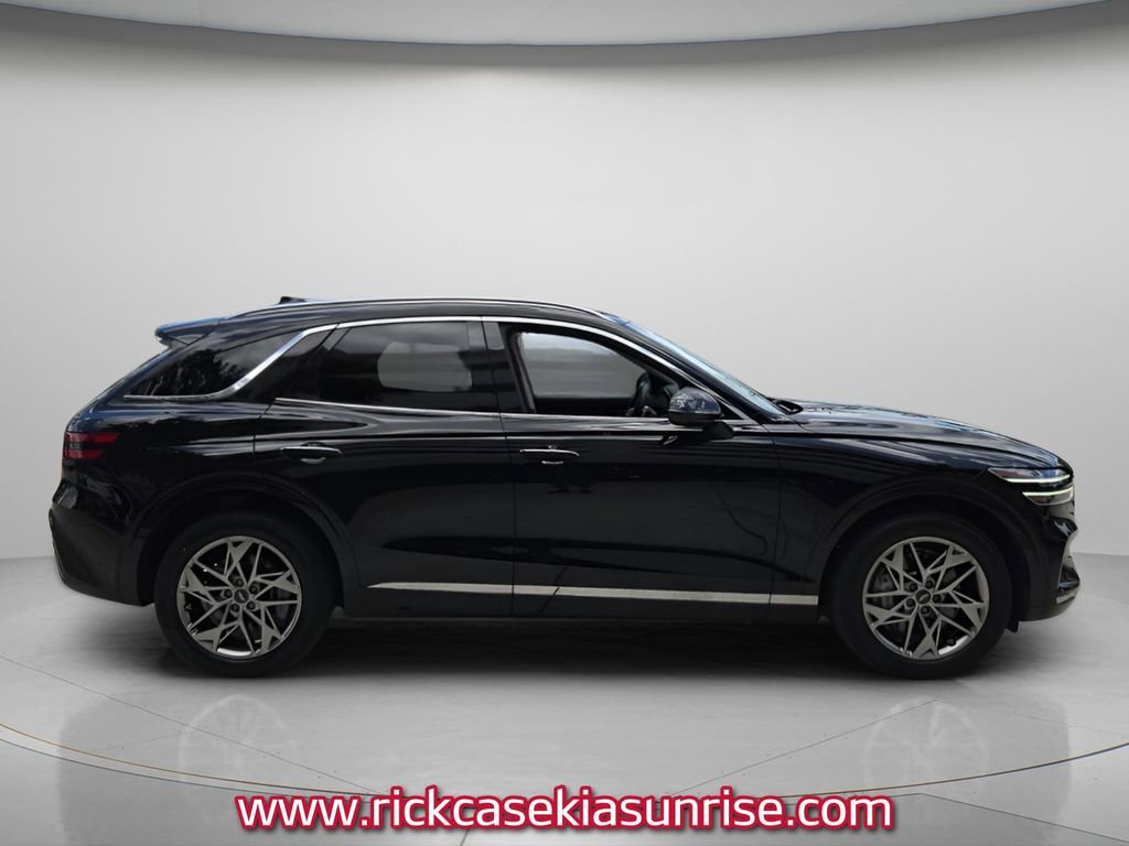 Used 2024 Genesis GV70 2.5T w/ Advanced Package AWD/4WD image 4