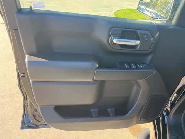 New 2026 Chevrolet Silverado 1500 Custom w/ Turbomax Blackout Package AWD/4WD image 16