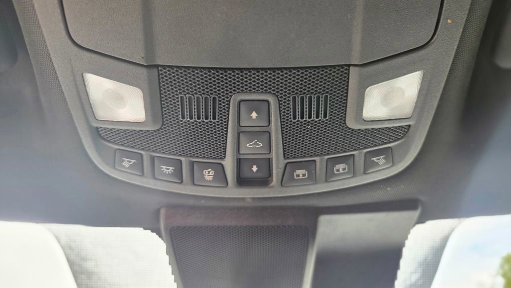 Used 2018 Ford F150 Platinum w/ Technology Package AWD/4WD image 21