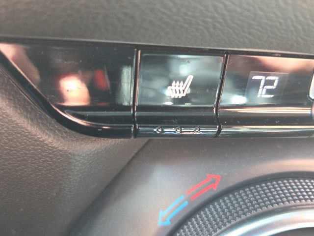 Used 2019 Chevrolet Blazer LT FWD image 30