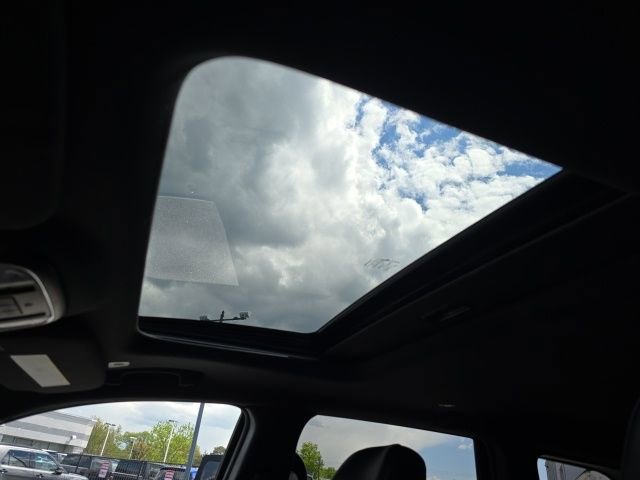 Used 2019 Jeep Grand Cherokee Limited AWD/4WD image 44