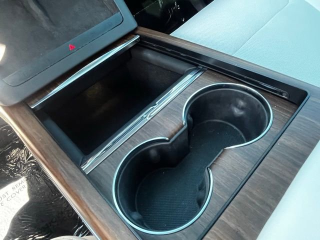 Used 2023 Tesla Model X image 24