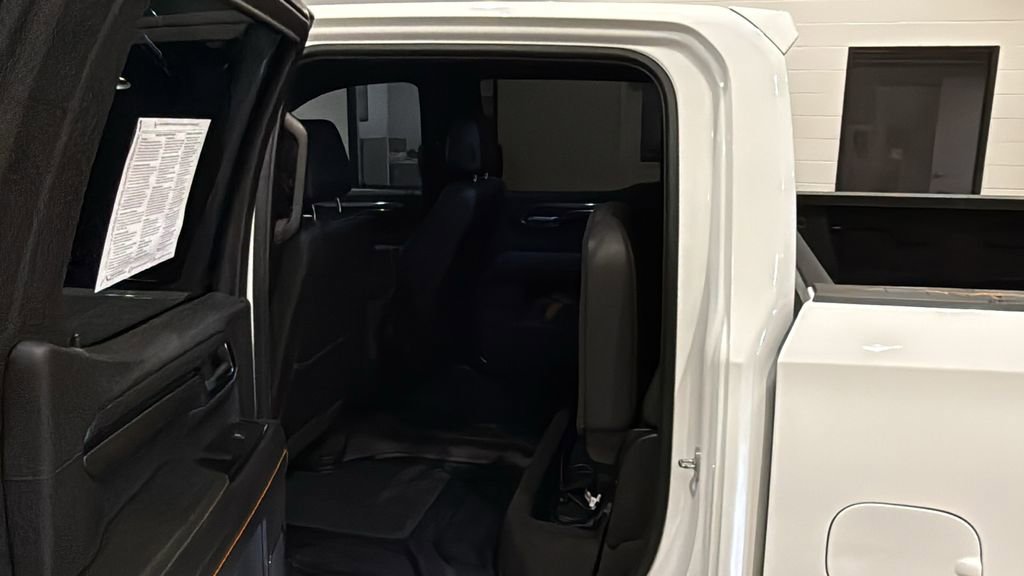 Used 2024 GMC Sierra 1500 AT4 w/ AT4 Premium Package image 19