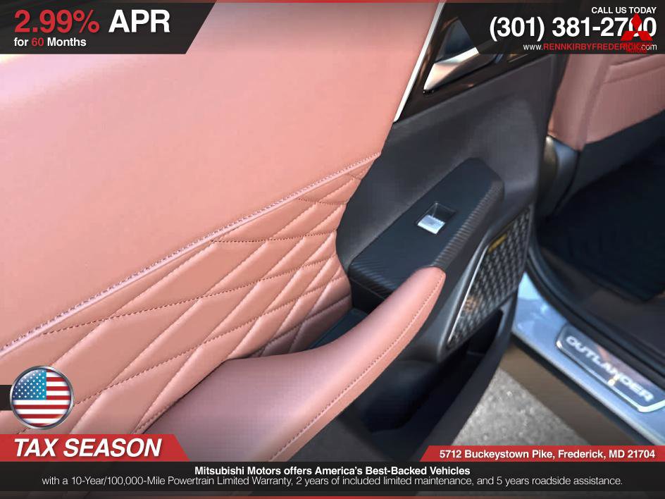 Used 2026 Mitsubishi Outlander SEL image 12