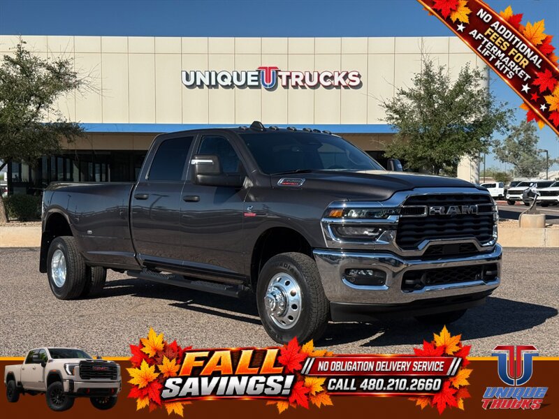 Used 2025 RAM 3500 Tradesman AWD/4WD image 5