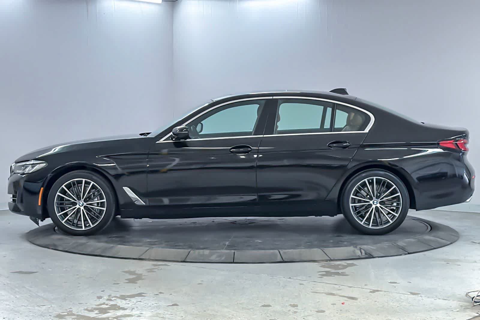 Used 2023 BMW 540i xDrive w/ Premium Package AWD/4WD image 5