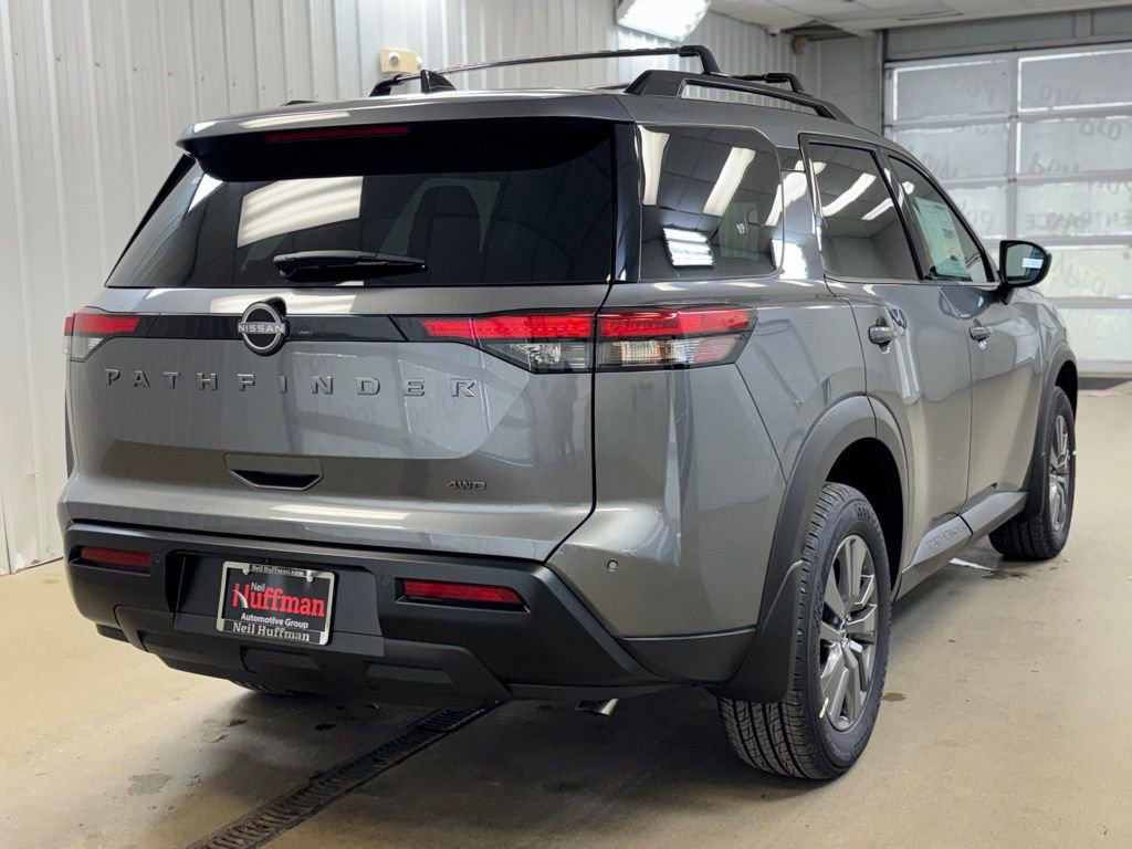 New 2026 Nissan Pathfinder SV image 5
