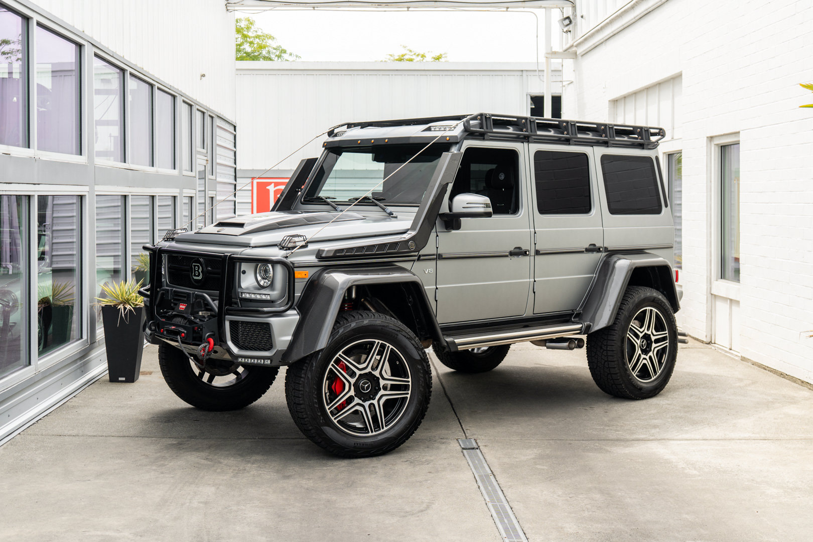 Used 2018 Mercedes-Benz G 550 Squared image 2