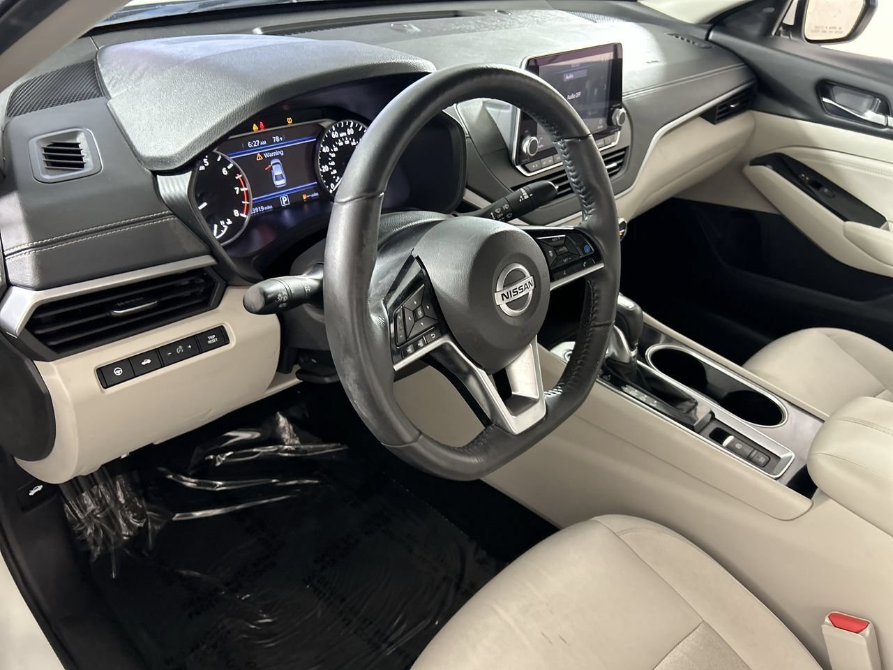 Used 2020 Nissan Altima 2.5 SV FWD image 12