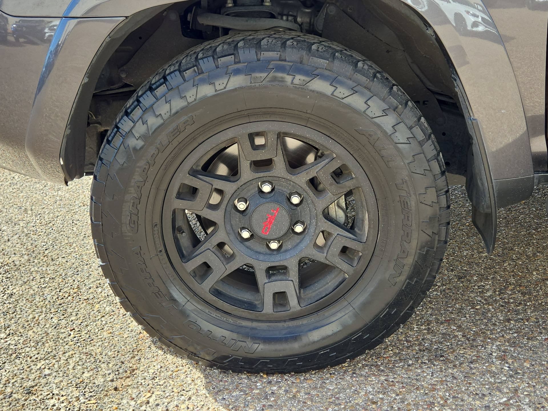 Used 2023 Toyota 4Runner TRD Off-Road Premium AWD/4WD image 11