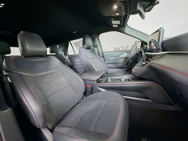 New 2026 Ford Explorer ST image 36