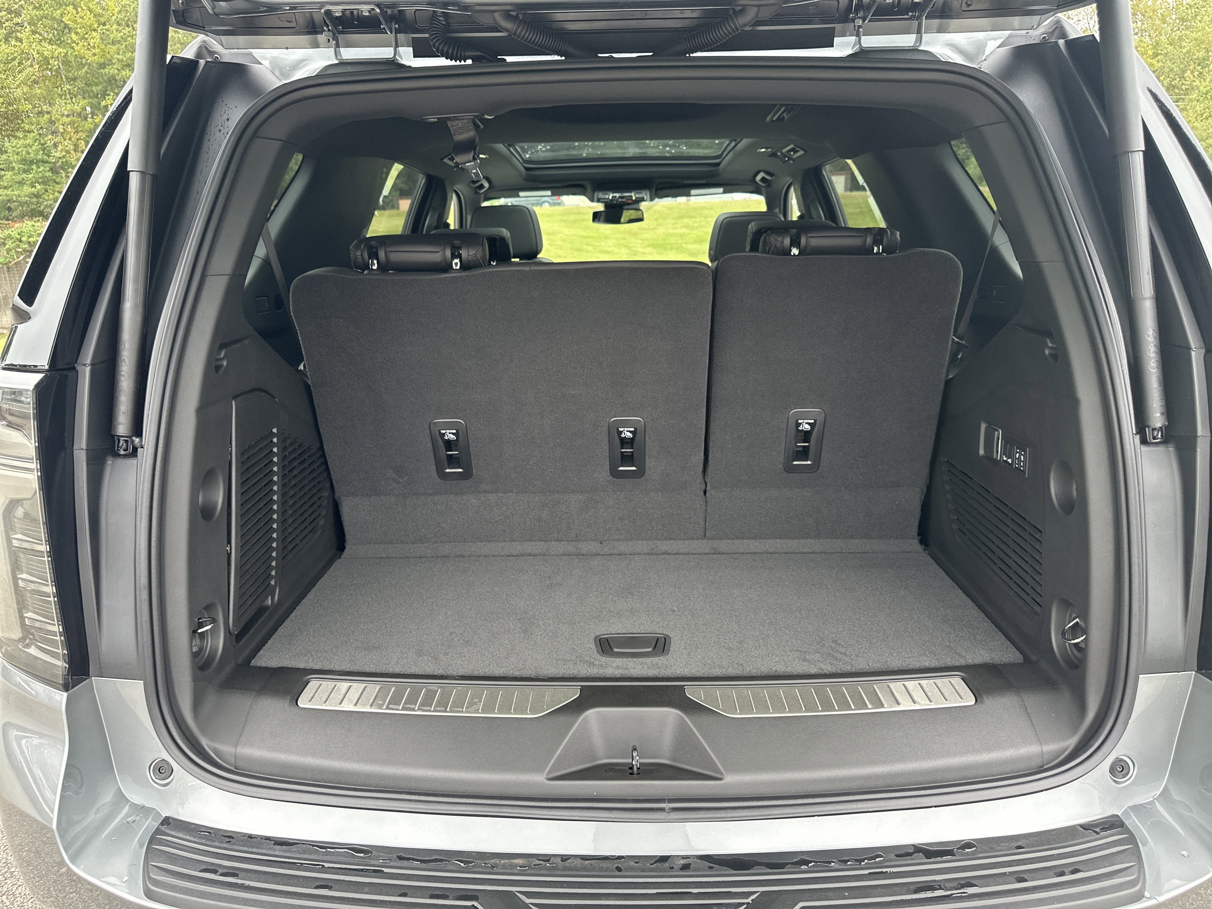 New 2026 Chevrolet Tahoe RST w/ Comfort Package image 18