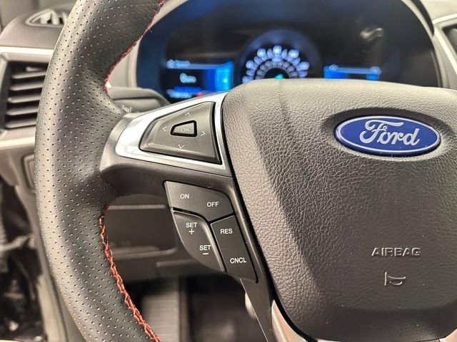 Certified 2024 Ford Edge ST-Line image 31