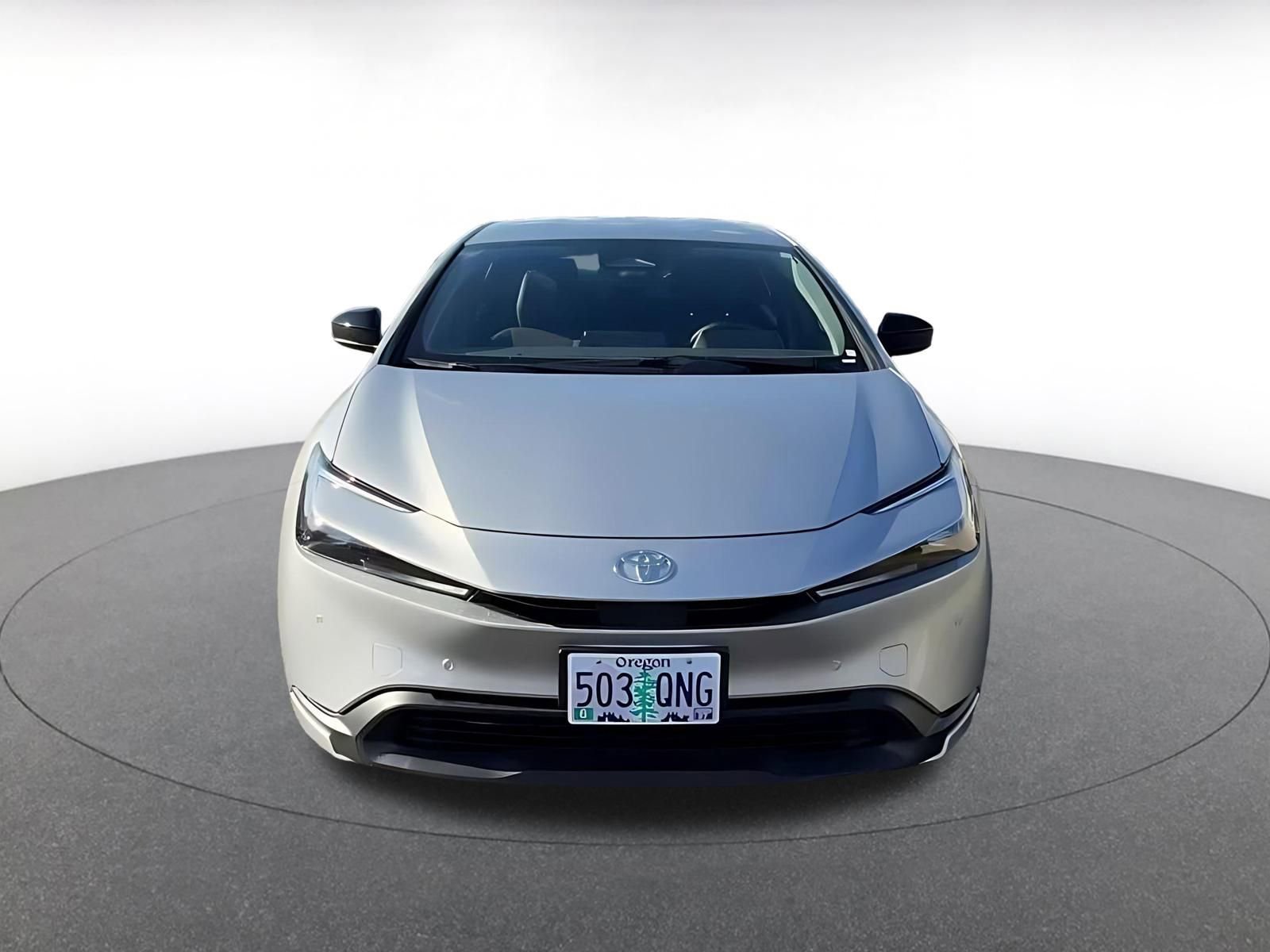 Used 2025 Toyota Prius LE image 11