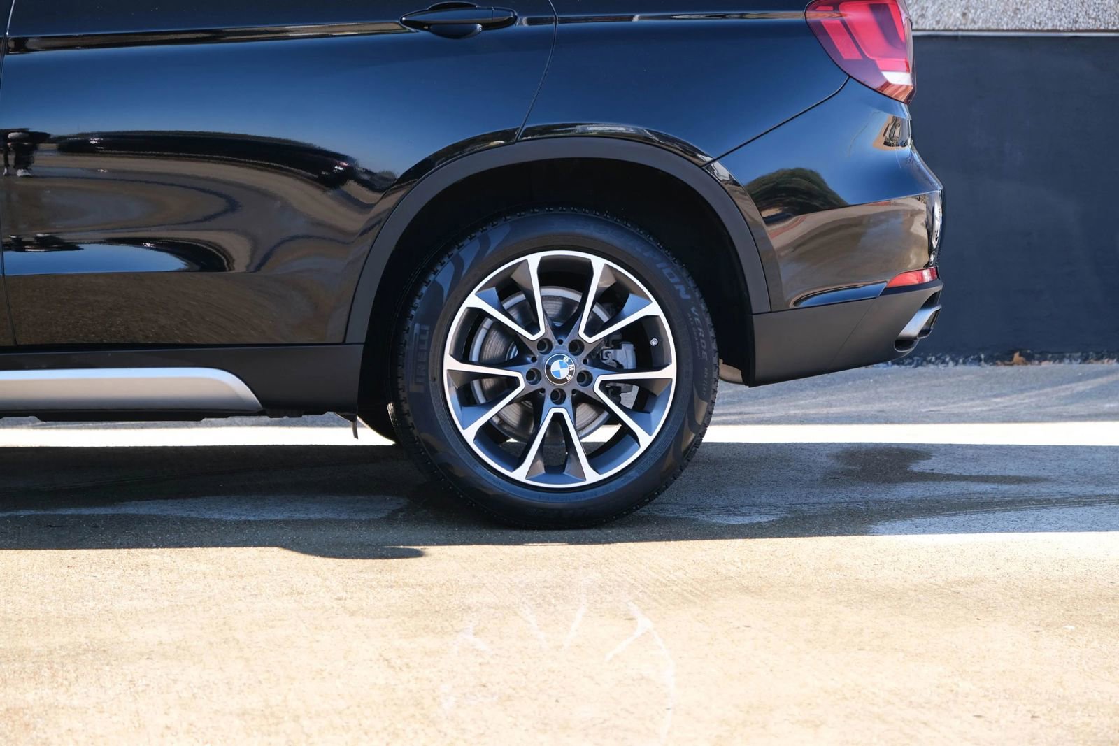 Used 2018 BMW X5 sDrive35i w/ Driving Assistance Package RWD image 10