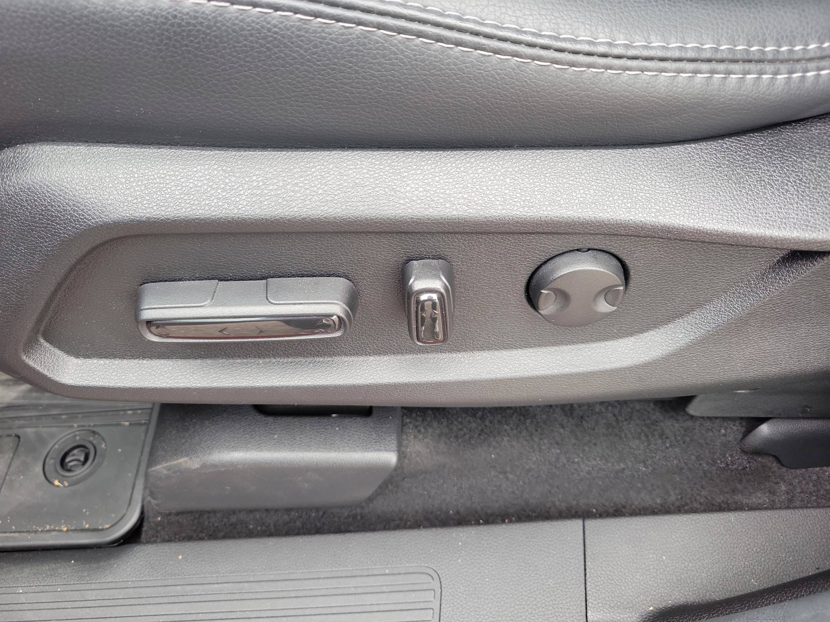 Certified 2025 Honda Pilot EX-L image 27