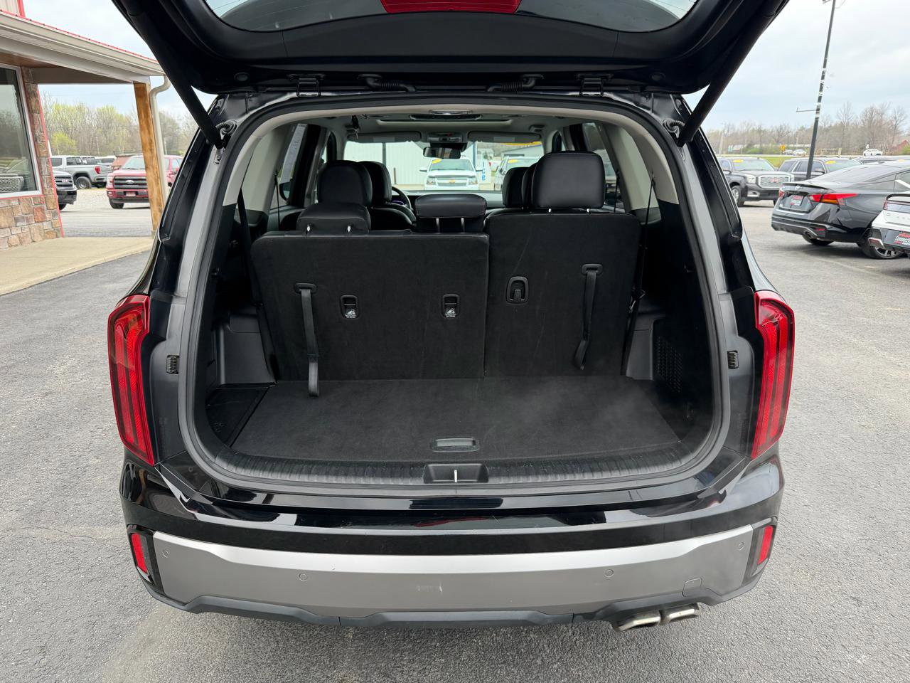 Used 2025 Kia Telluride S AWD/4WD image 6