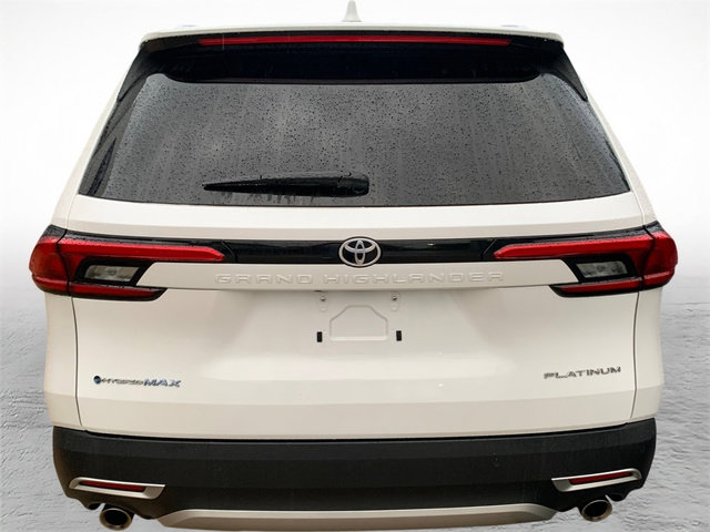 Used 2024 Toyota Grand Highlander AWD Hybrid image 3