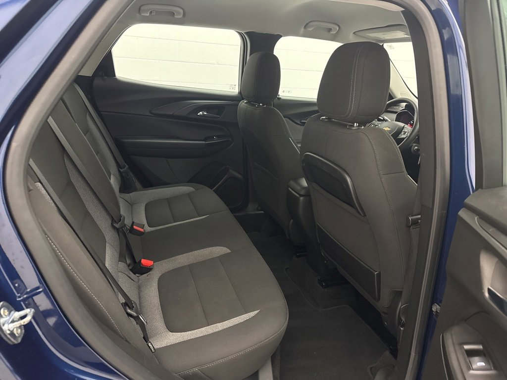 Used 2022 Chevrolet TrailBlazer LS image 33