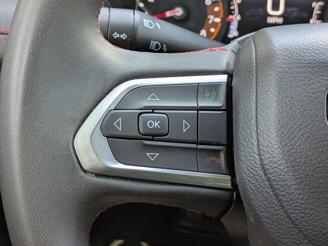 Used 2025 Jeep Compass Trailhawk image 27