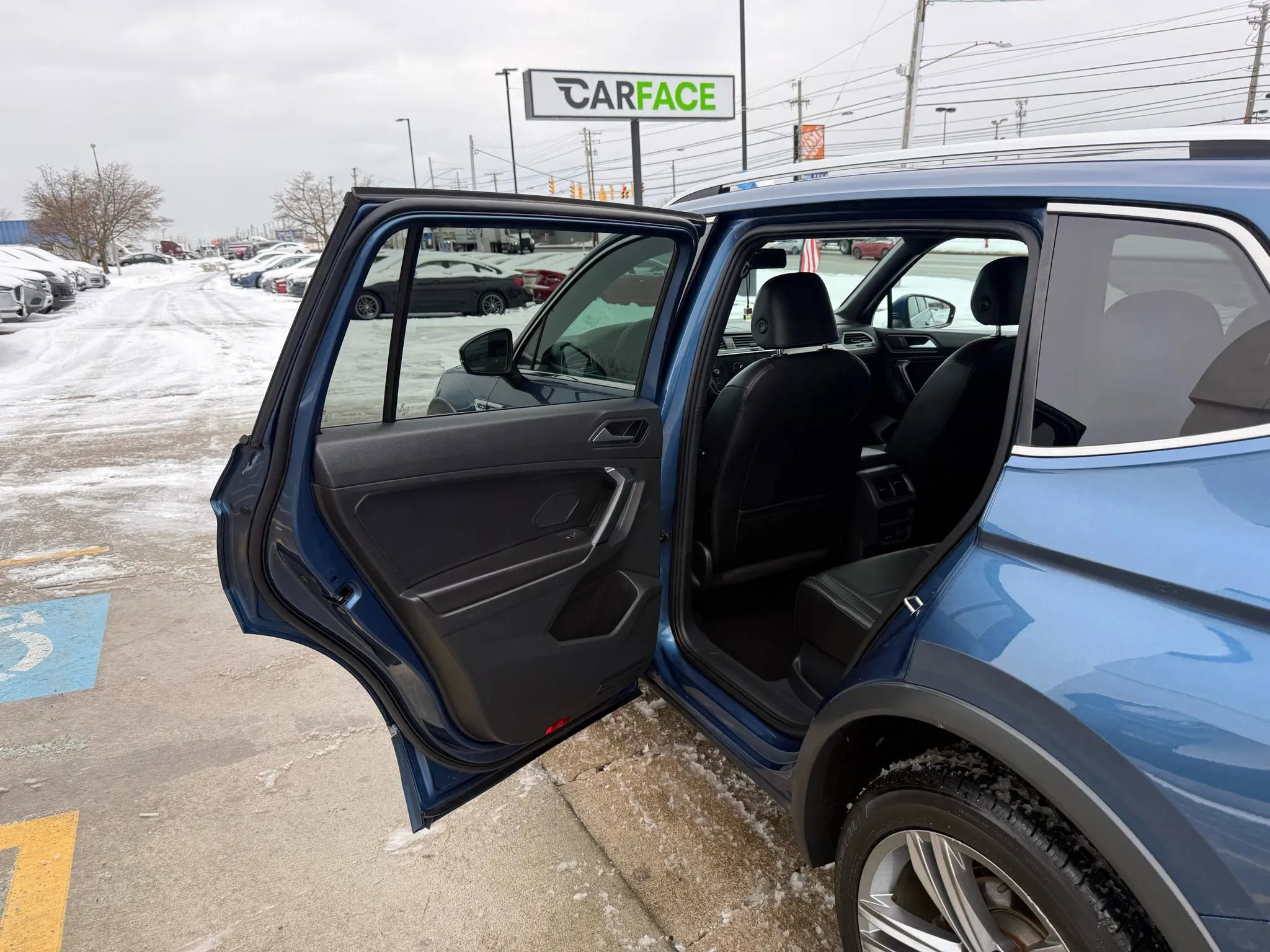 Used 2019 Volkswagen Tiguan SEL R-Line image 22
