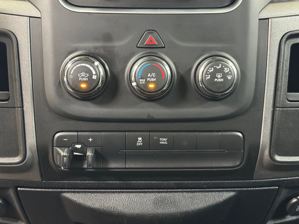 Used 2014 RAM 1500 Express image 32