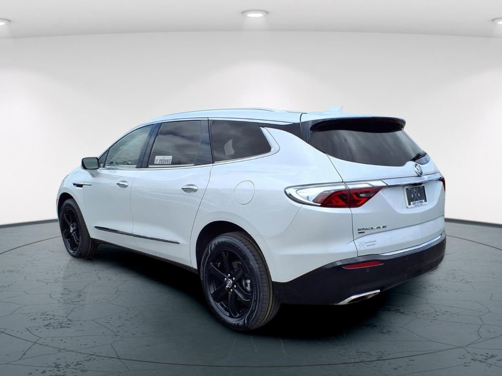 Used 2023 Buick Enclave Essence w/ Experience Buick Package image 5