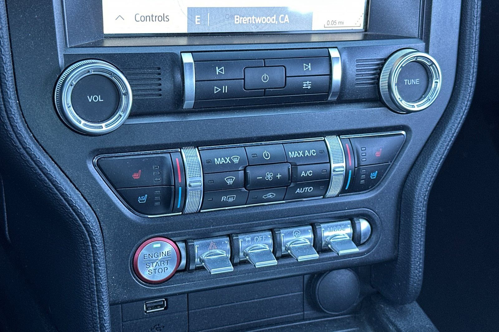 Used 2019 Ford Mustang GT Premium RWD image 17