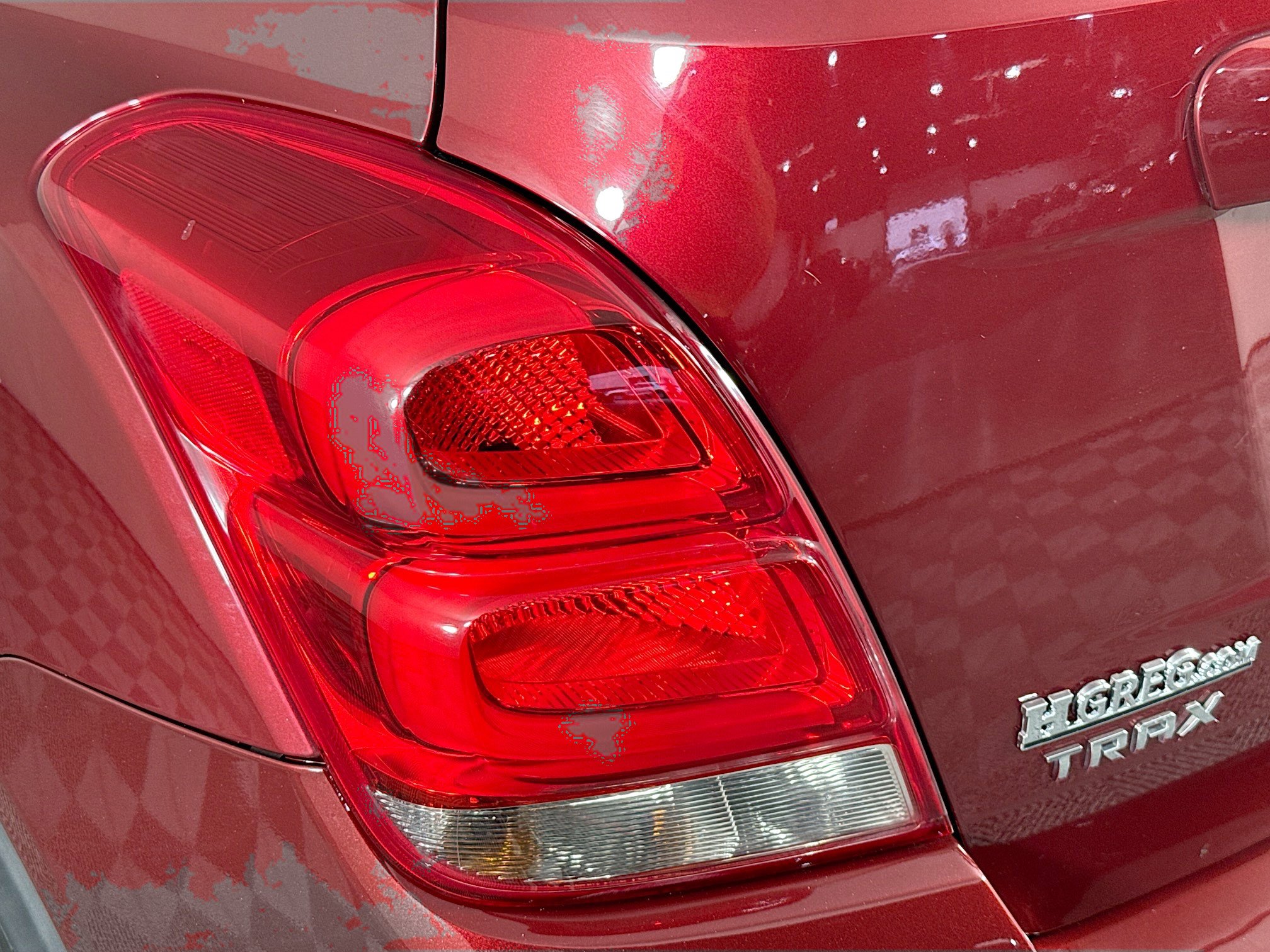Used 2022 Chevrolet Trax LT w/ LT Convenience Package FWD image 34