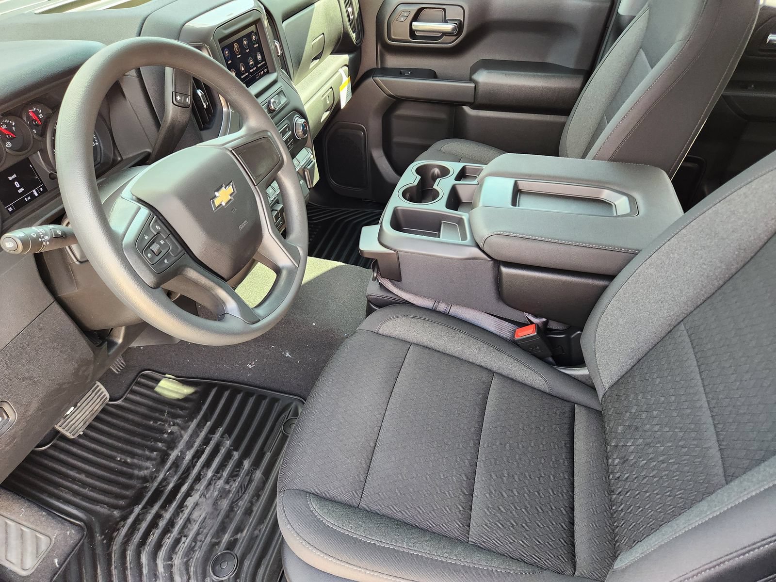 New 2026 Chevrolet Silverado 1500 Custom w/ LPO, Dark Essentials Package RWD image 13