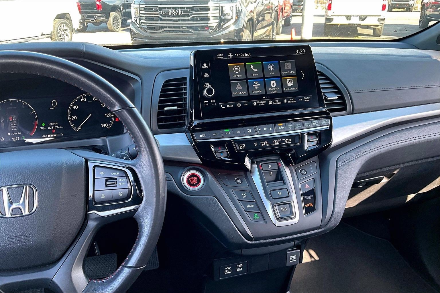 Used 2025 Honda Odyssey Sport-L image 6