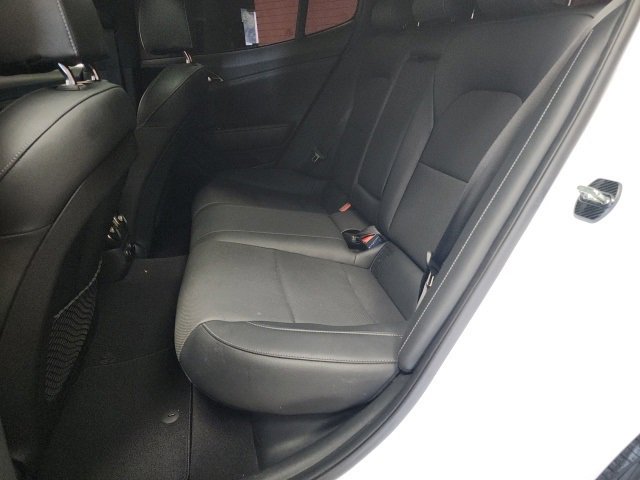 Used 2022 Kia Stinger GT-Line image 38