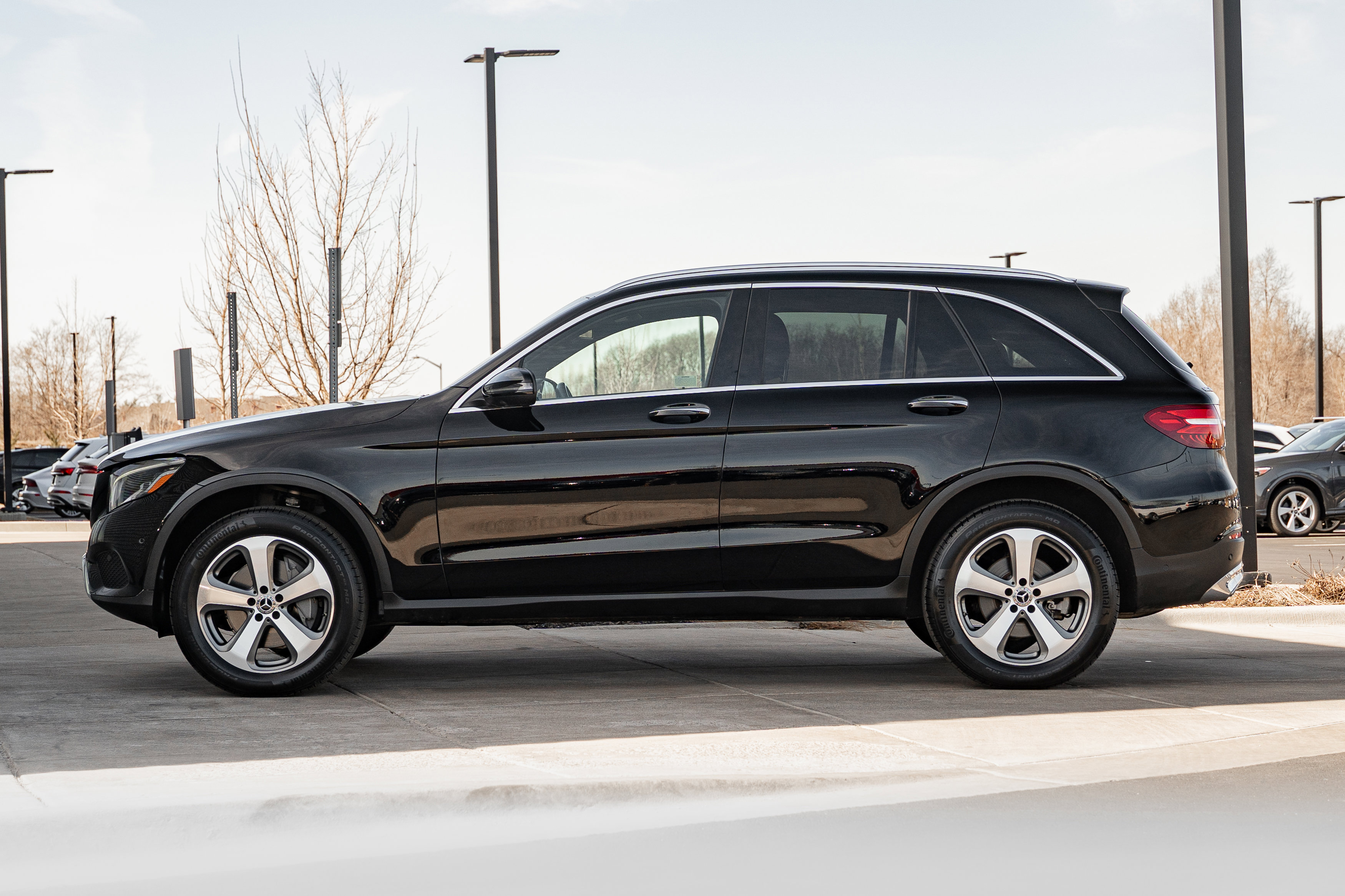 Used 2019 Mercedes-Benz GLC 300 4MATIC image 6