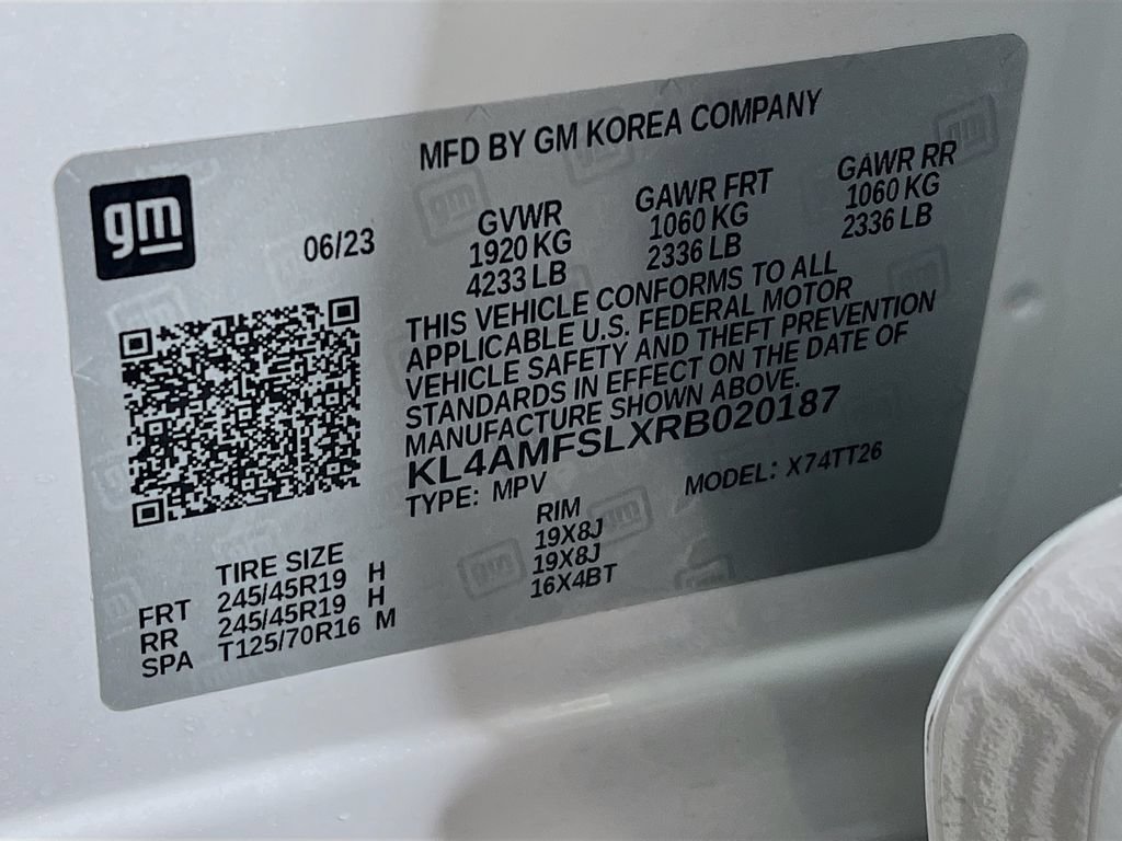 Used 2024 Buick Encore GX Avenir w/ Avenir Convenience Package FWD image 28