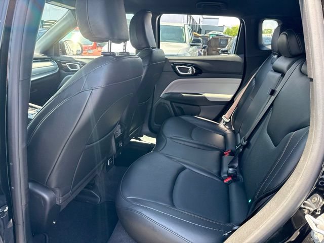 Certified 2023 Jeep Compass Limited AWD/4WD image 20