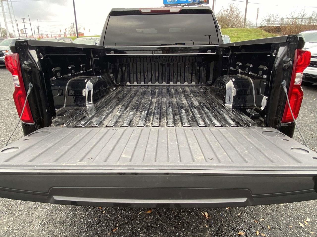 Used 2024 Chevrolet Silverado 1500 RST image 8