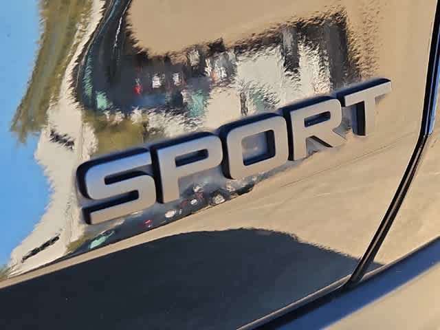 Used 2024 Honda HR-V Sport image 11