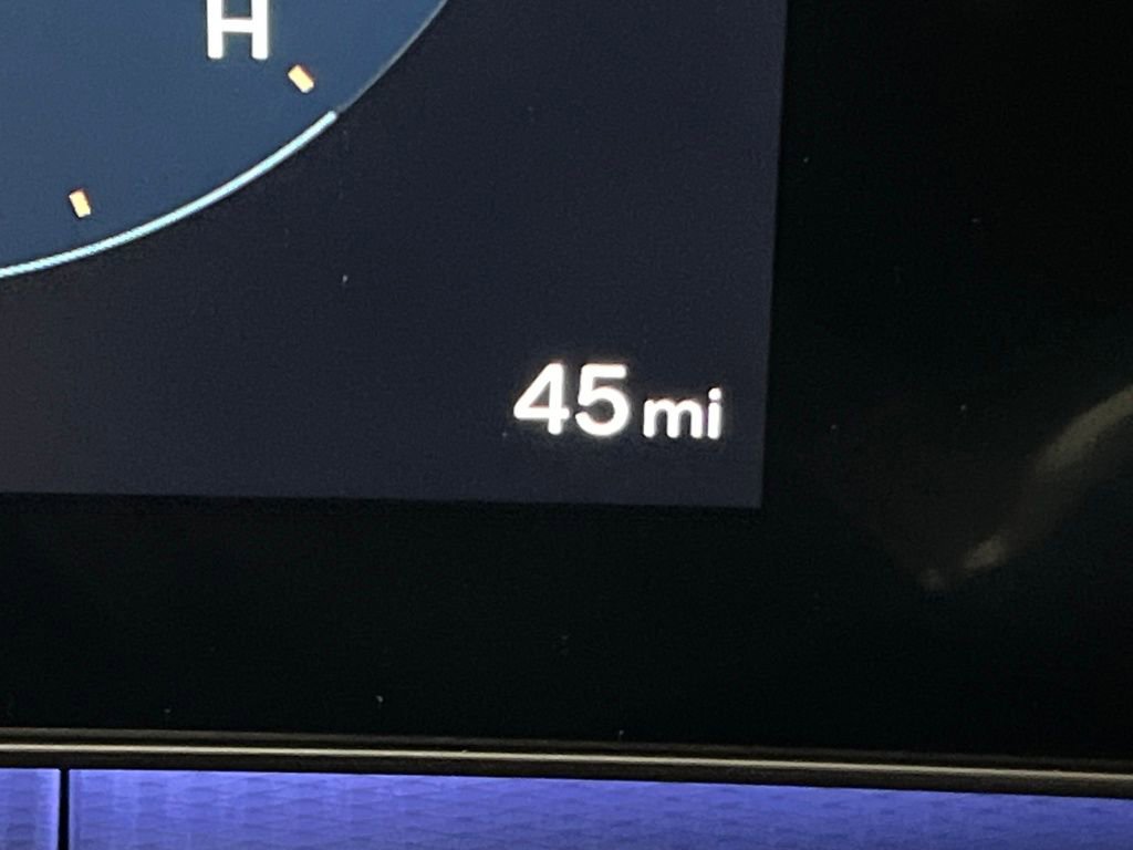 Used 2025 Hyundai Santa Fe Calligraphy image 18