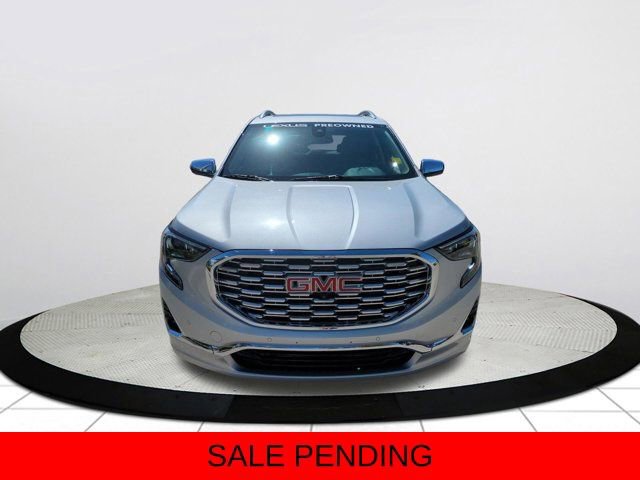 Used 2019 GMC Terrain Denali w/ Advanced Safety Package image 8