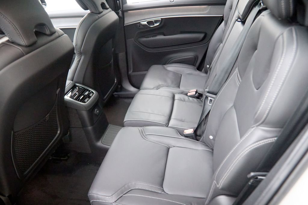 New 2026 Volvo XC90 T8 Ultra w/ Protection Package image 22